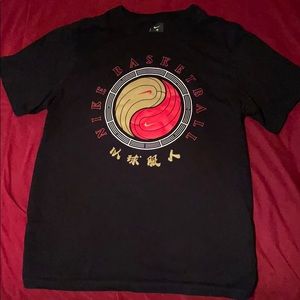 Nike Men’s Basketball T-shirt